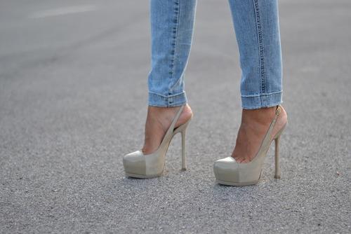 How To Choose Comfortable High Heels
