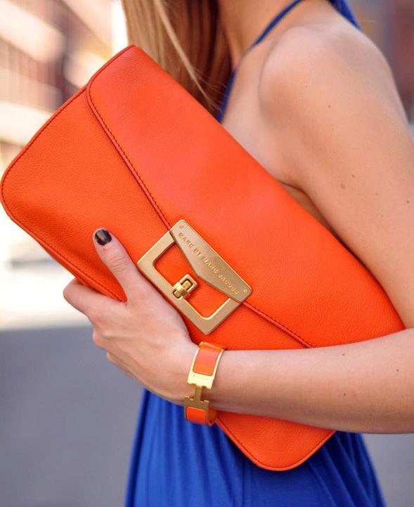 How To Style A Handbag For Any Outfit