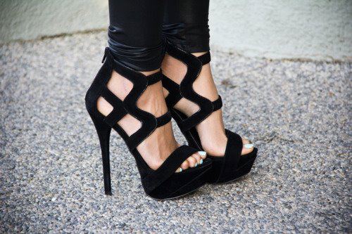  30 TRENDS Shoes