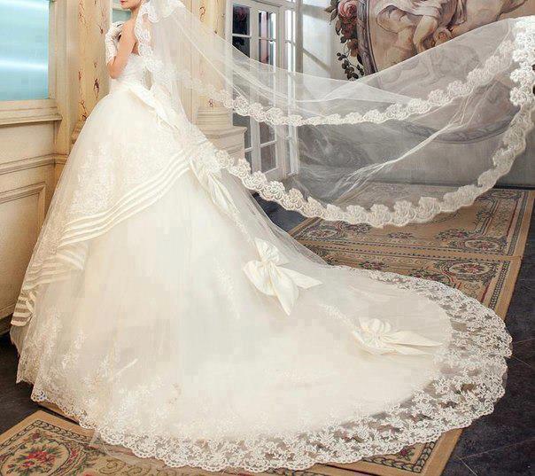 21 Romantic Wedding Dresses