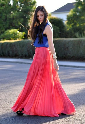 16 Maxi Skirt Trends