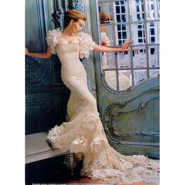 20 Mesmerizing  Wedding Gowns