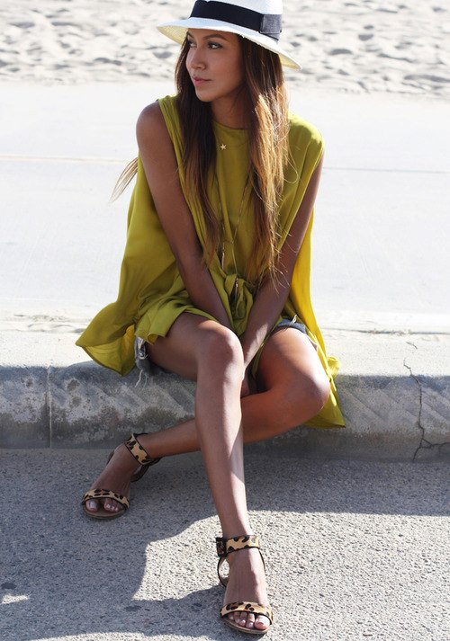 How To Style Yellow: A Fashion Guide