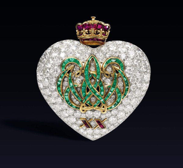 30 Beautiful Rubies, Diamonds, Emeralds - ALL FOR FASHION DESIGN