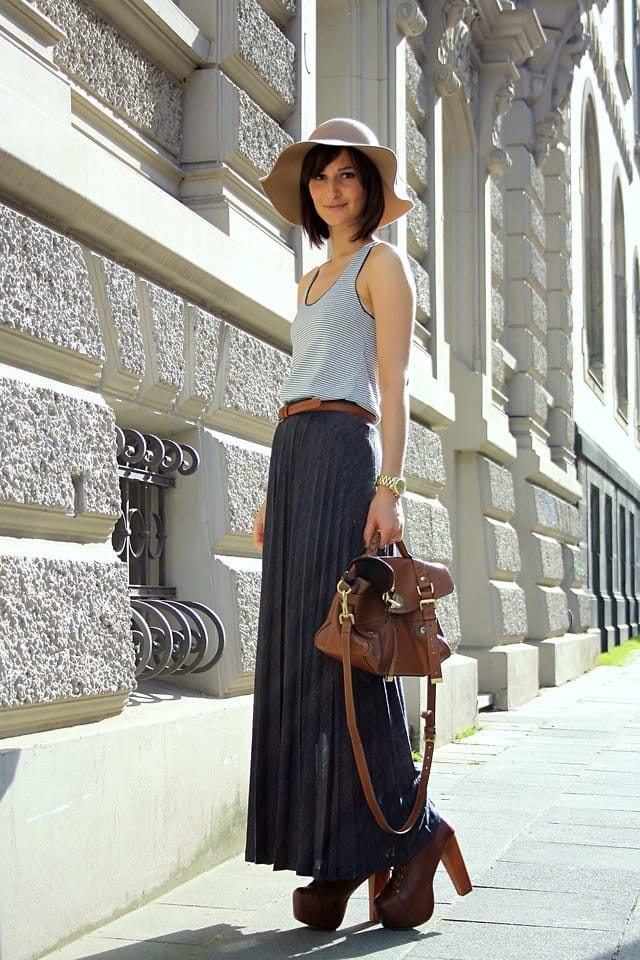 How To Style Maxi Skirts On A Chic Way