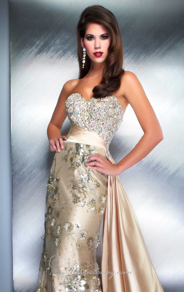 Mac Duggal Couture Dresses