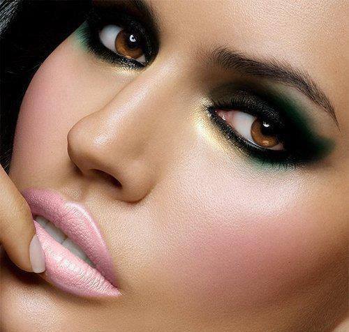 Makeup Tricks Every Woman Should Know