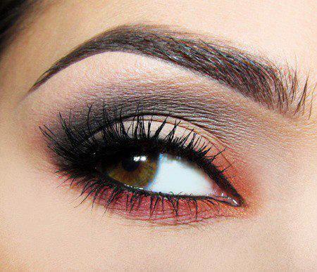  30 Sleek MakeUP