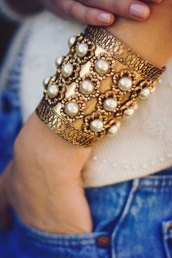 How To Wear Pearl Jewelry