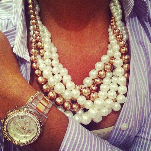 How To Wear Pearl Jewelry