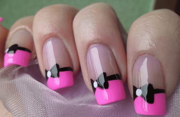 32 Extravagant Summer Nails Art Designs