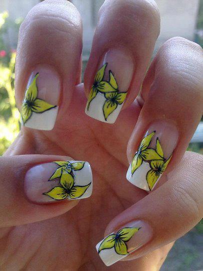 32 Extravagant Summer Nails Art Designs