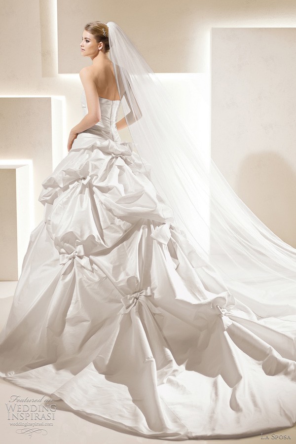 Finding Your Princess Wedding Dress Tips