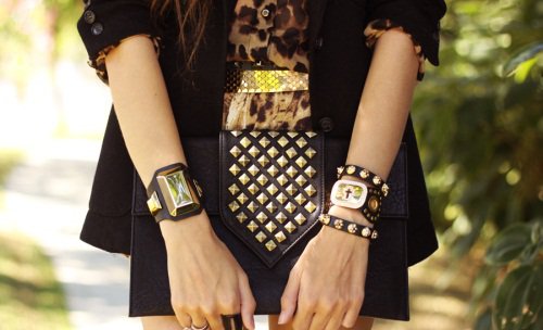 Summer Fashion Trend : Black and Gold