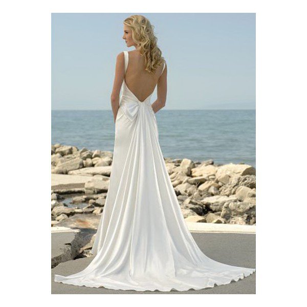 How To Choose A Beach Wedding Dress