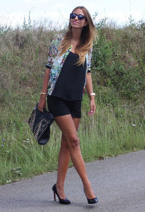 Fashionable Ways To Style Shorts