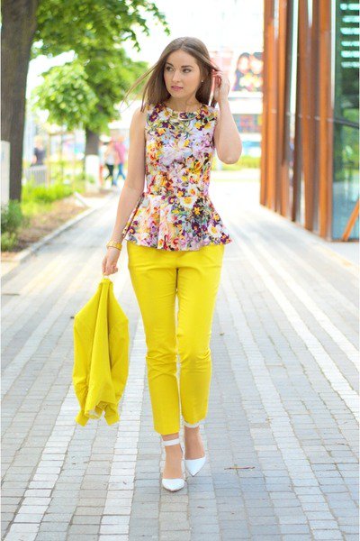 How To Wear Floral Prints In A Stylish Way