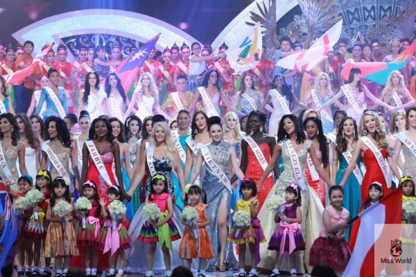 57 Wonderful Dresses And Beautiful Ladys For Miss World 2013