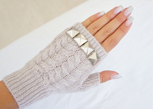 22 DIY Gloves Projects To Try