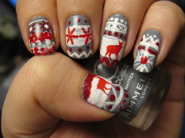 24 Christmas Nails Art Designs