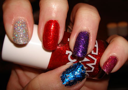 29 Creative Christmas Nails Designs