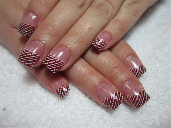 29 Creative Christmas Nails Designs