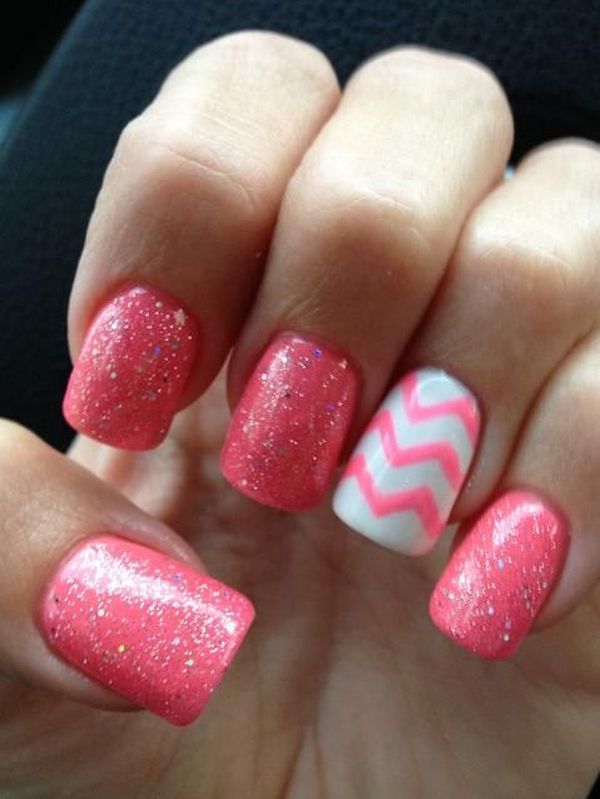 22 Glamorous and Sequin Nail Art