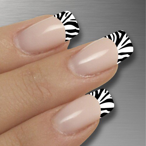 20 Black and White Nails To Copy