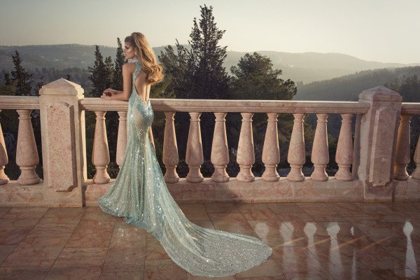 How To Wear Mermaid Evening Dresses