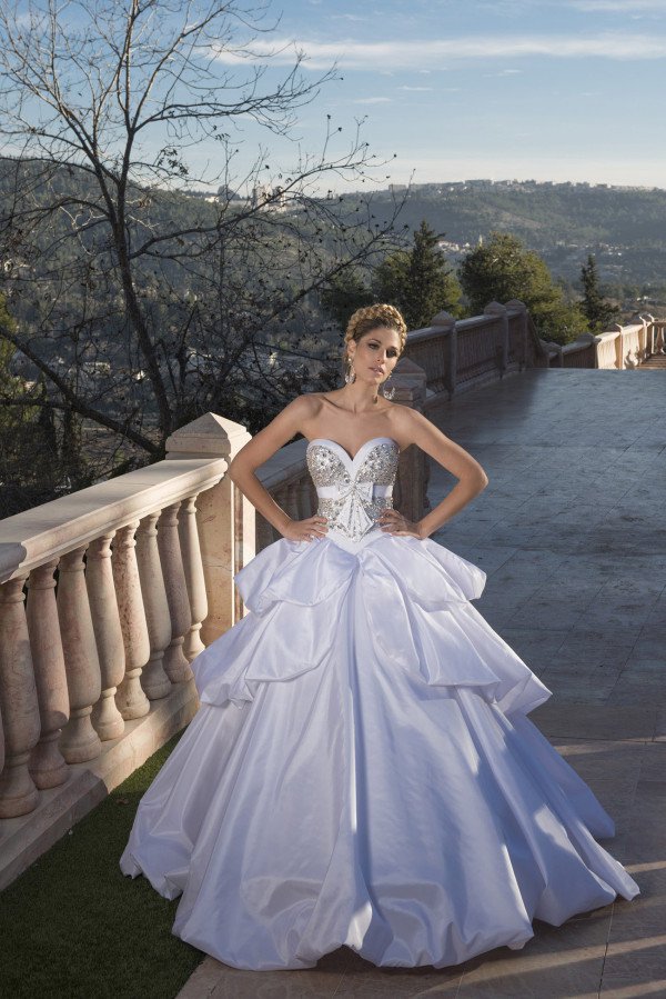 Wedding Dress Types For Modern Brides