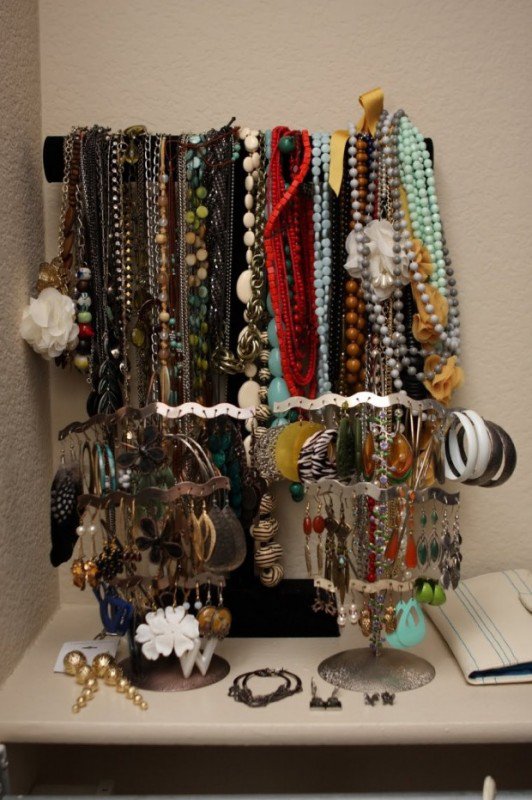 30 Crafty DIY Jewelry Storing Ideas