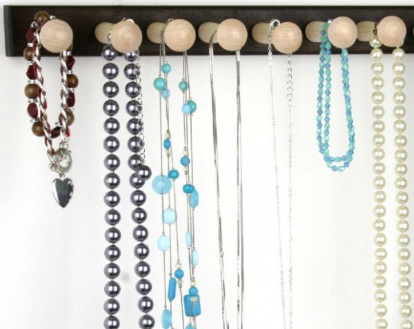 30 Crafty DIY Jewelry Storing Ideas