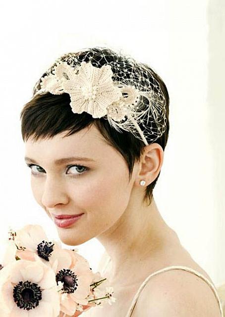 Bridal Hair Accessories For Modern Brides