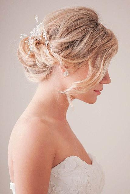 Bridal Hair Accessories For Modern Brides