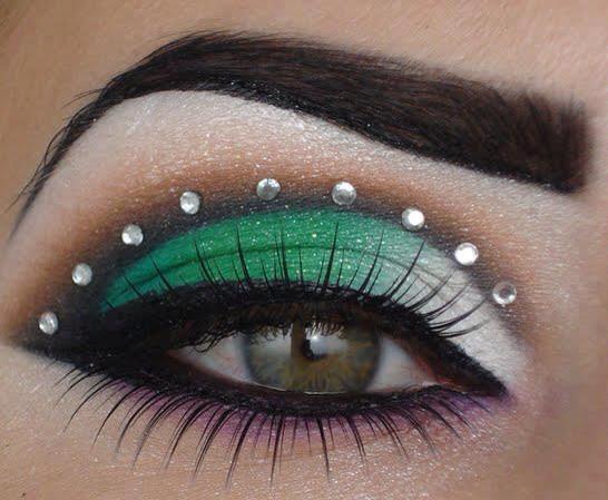 Glamourous Makeup Trends To Try