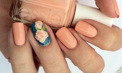 25 Amazing Flower Nail Art Design Ideas