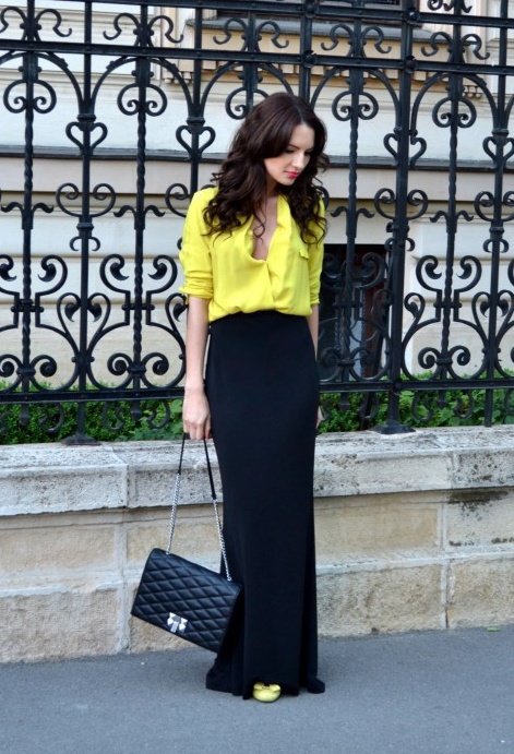 28 Trendy Maxi Skirts For This Spring