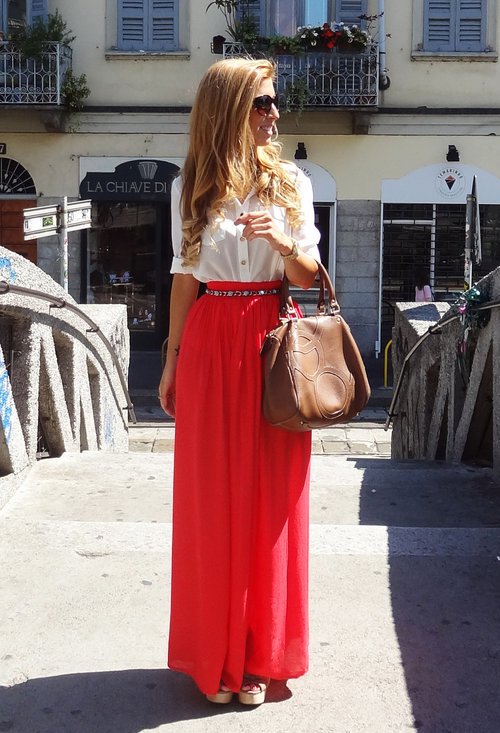 How To Wear Maxi Skirts And Dresses