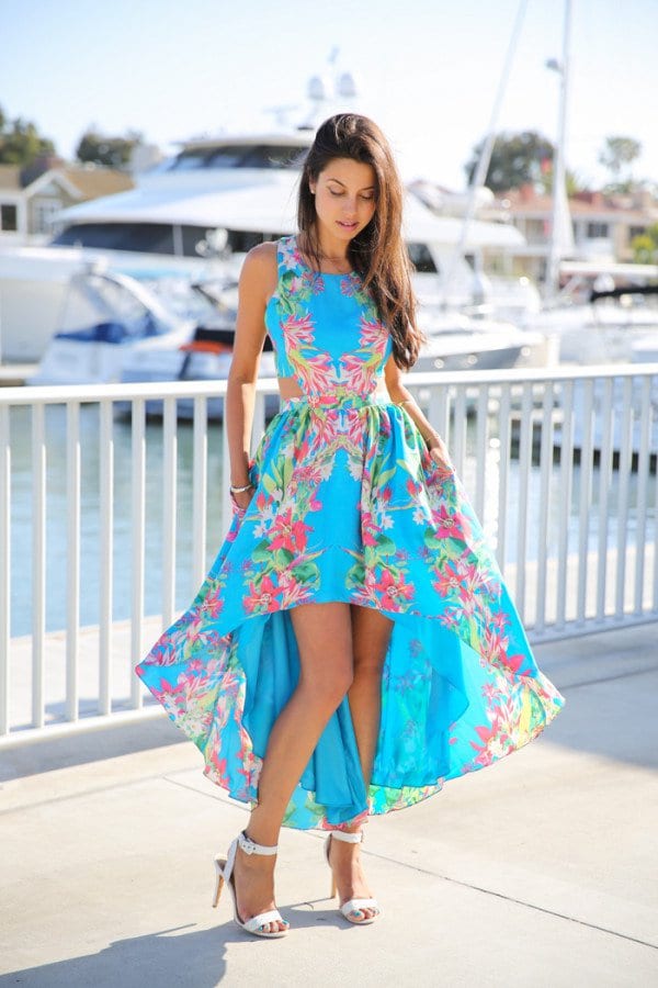 Pretty Summer Fashion Combinations With Flowers