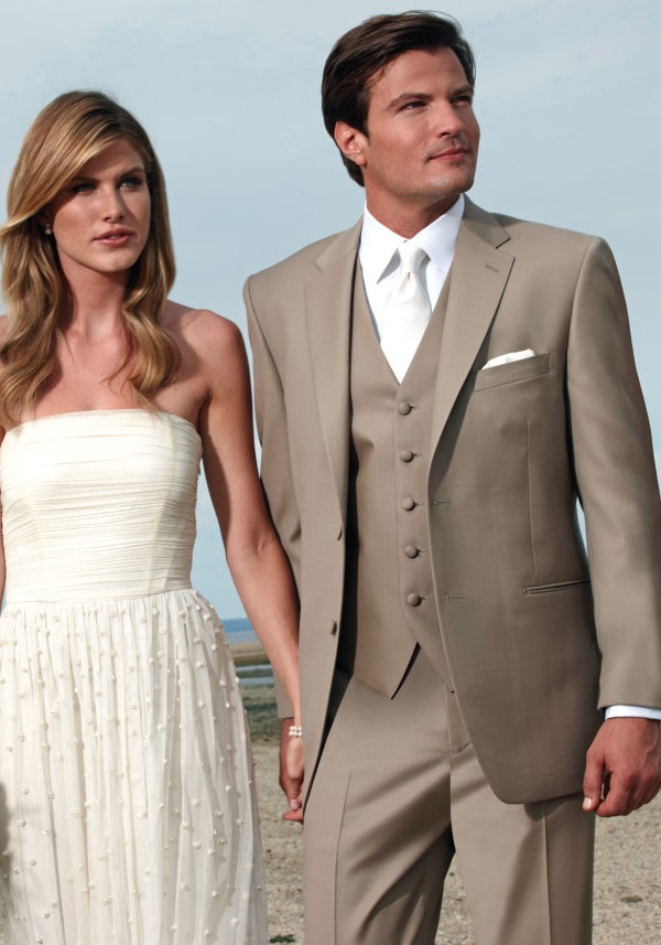 To Rent or To Buy from a Tuxedo Shop? The Ultimate Wedding Question Answered