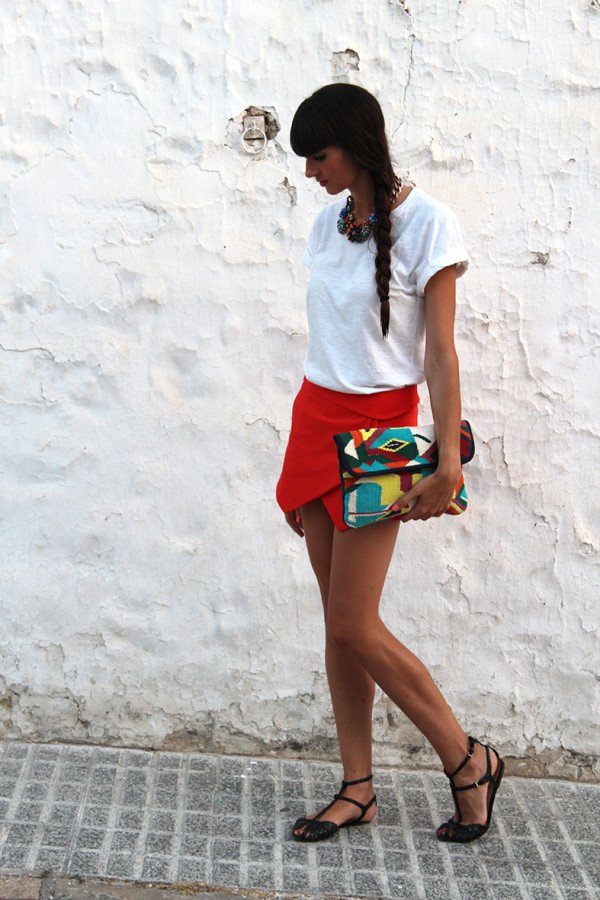 How To Style A Mini Skirt This Summer