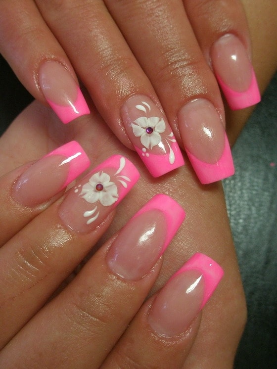 Pink Nails For This Spring/Summer Season