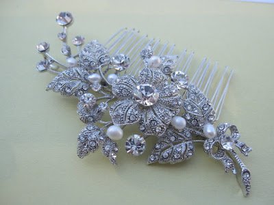 How To Choose A Wedding Hair Comb