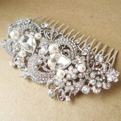 How To Choose A Wedding Hair Comb