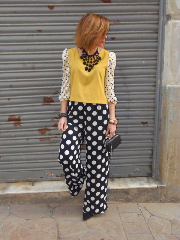 How To Look Chic Wearing Wide Leg  Pants