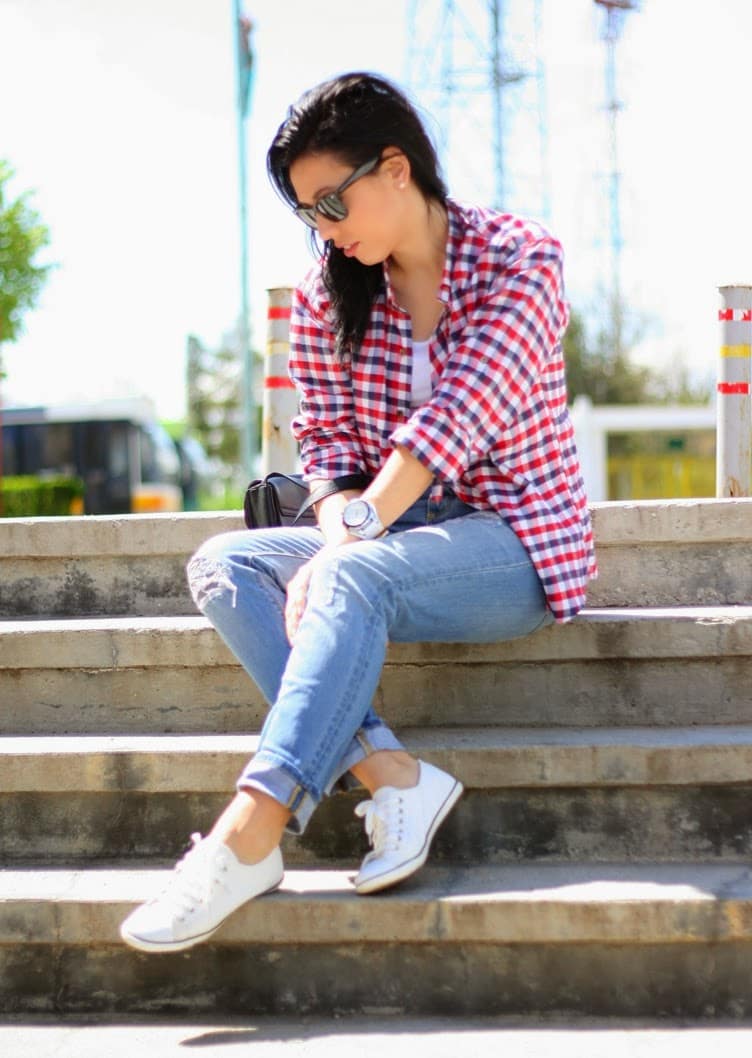 trendy sneakers for girls