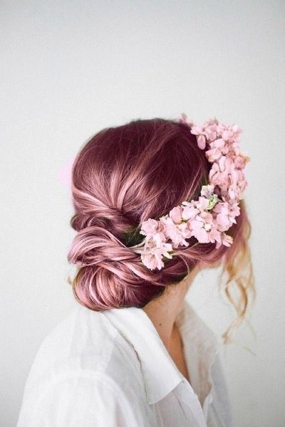 How To Choose Your Wedding Hairstyle