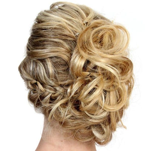 How To Choose Your Wedding Hairstyle