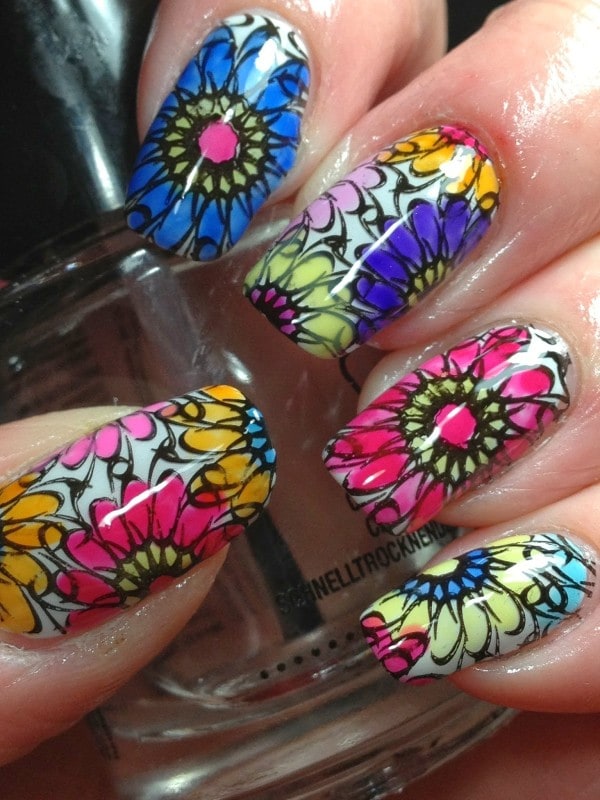 16 AMAZING DESIGNED NAILS FROM YOUR DREAMS