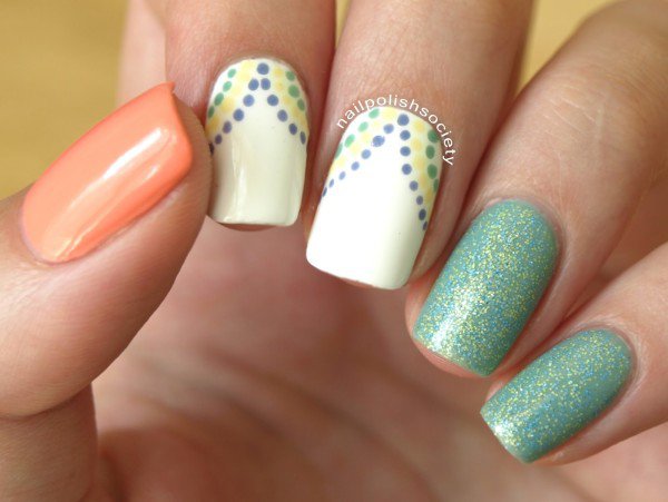 18 SIMPLE AND UNIQUE DESIGNED NAILS